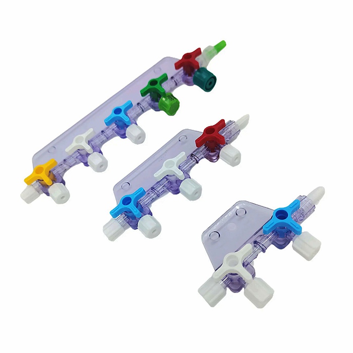Anesthesia Multiple Infusion pathway management 3-Gang stopcock manifold, multi-line integration.jpg